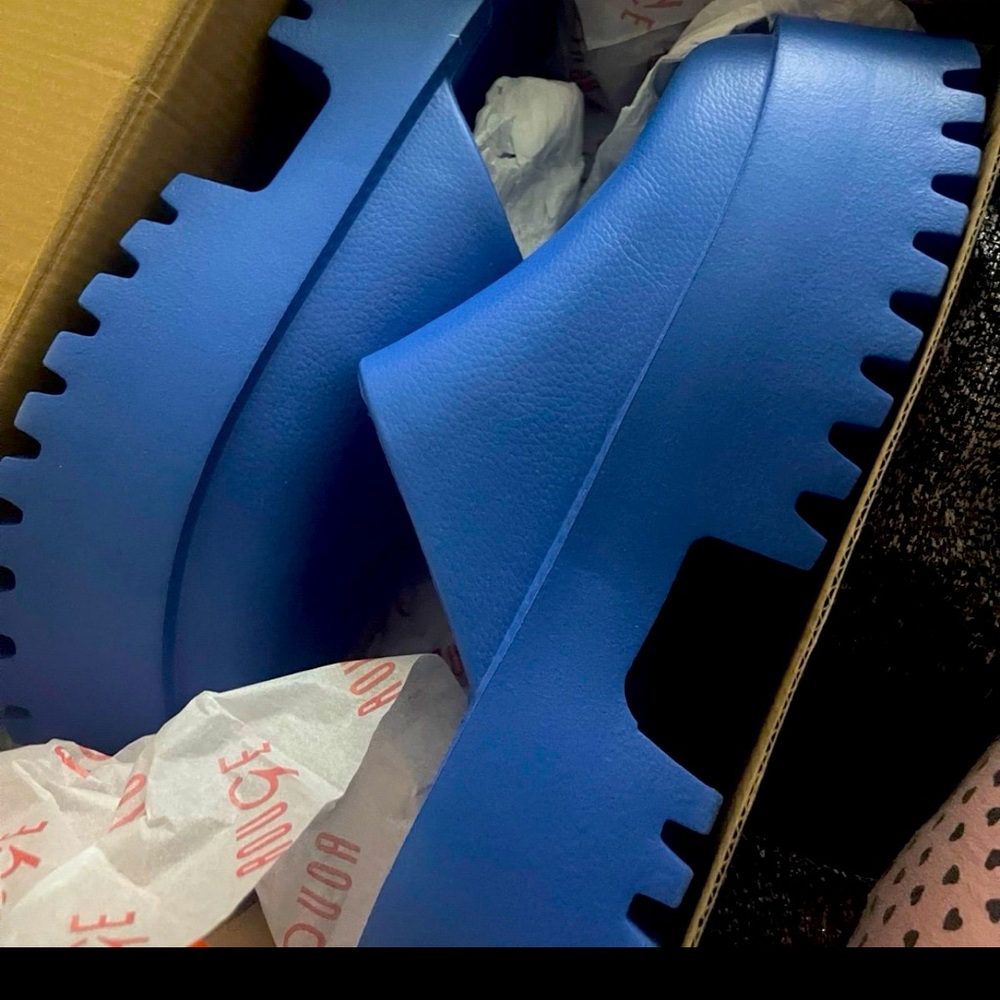 Platform mules